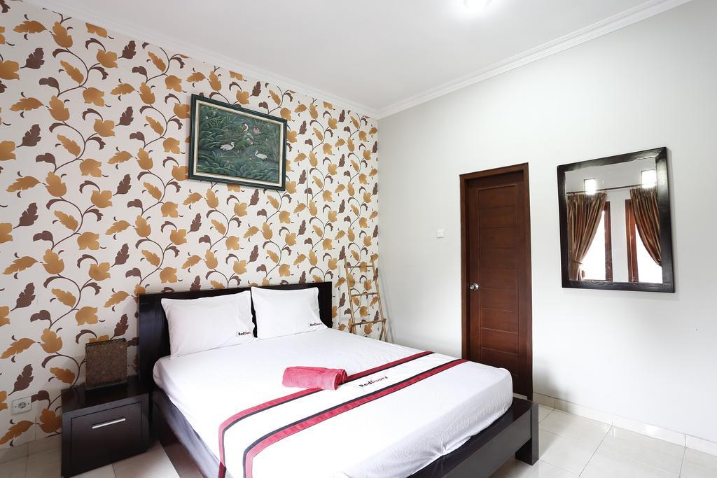 Reddoorz @ Jalan Damai Hotel Ngaglik Exterior photo