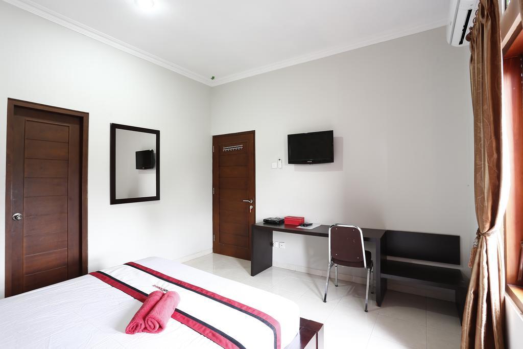 Reddoorz @ Jalan Damai Hotel Ngaglik Exterior photo